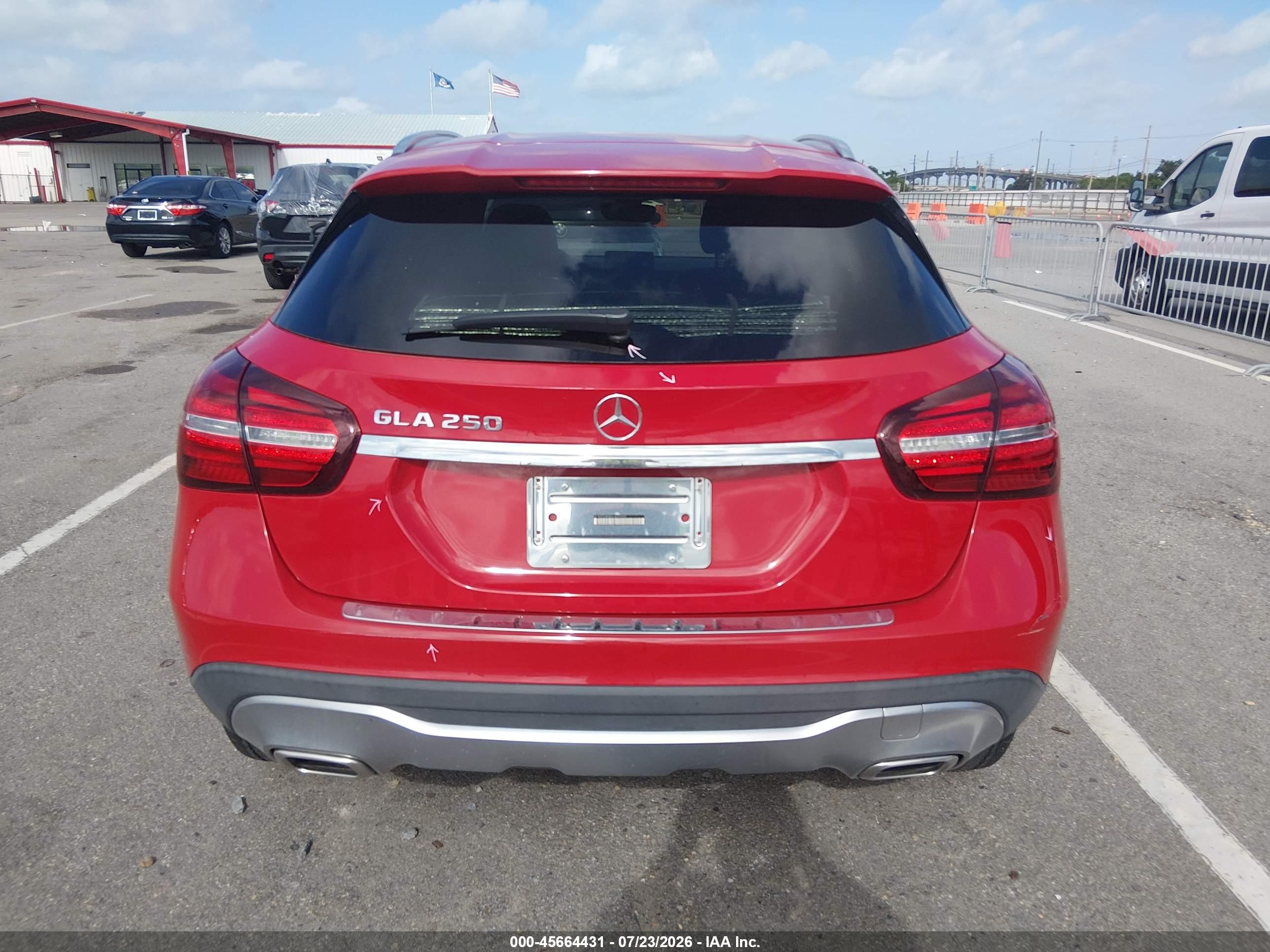 2020 MERCEDES-BENZ GLA 250 GLA250