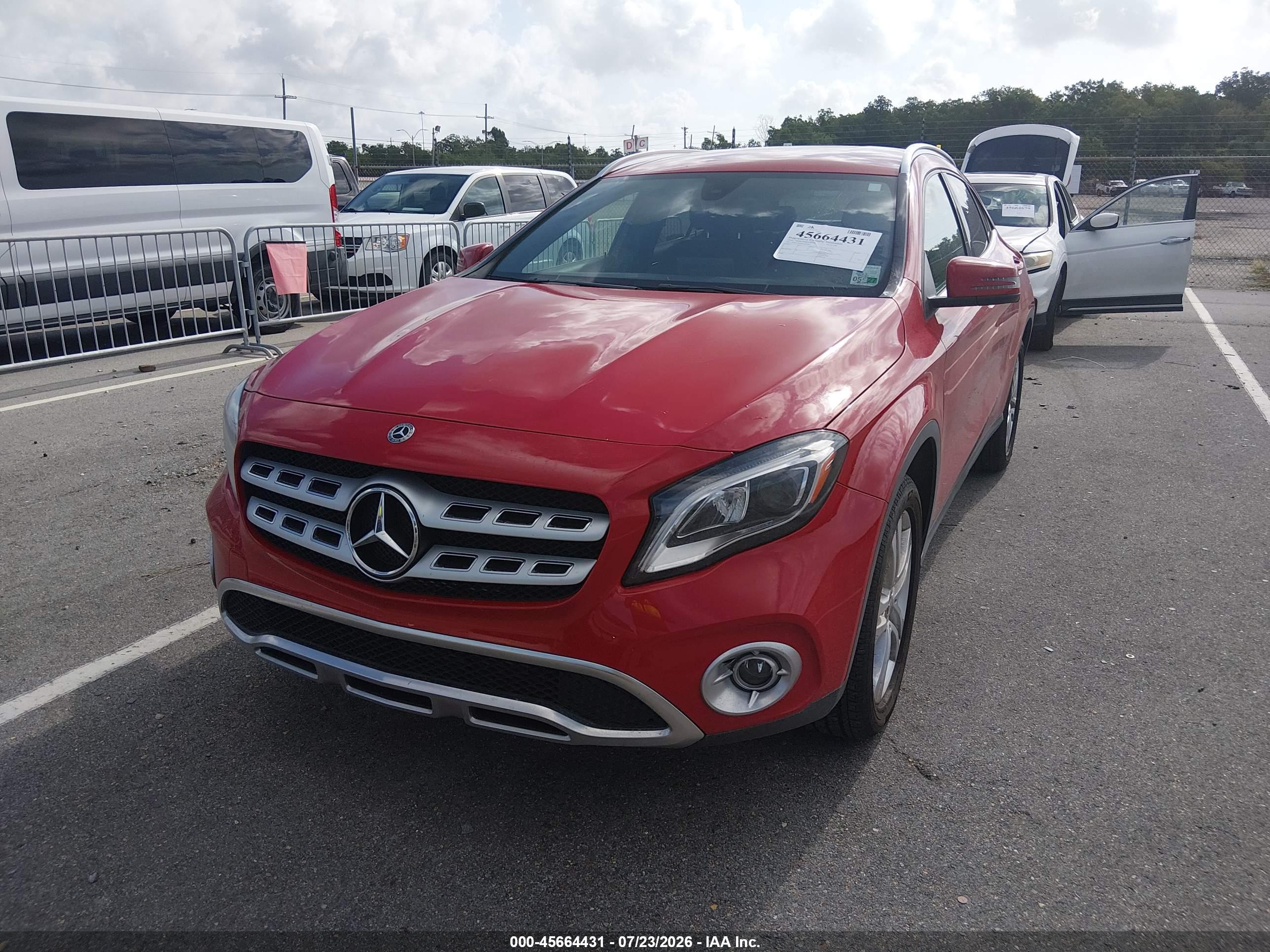 2020 MERCEDES-BENZ GLA 250 GLA250