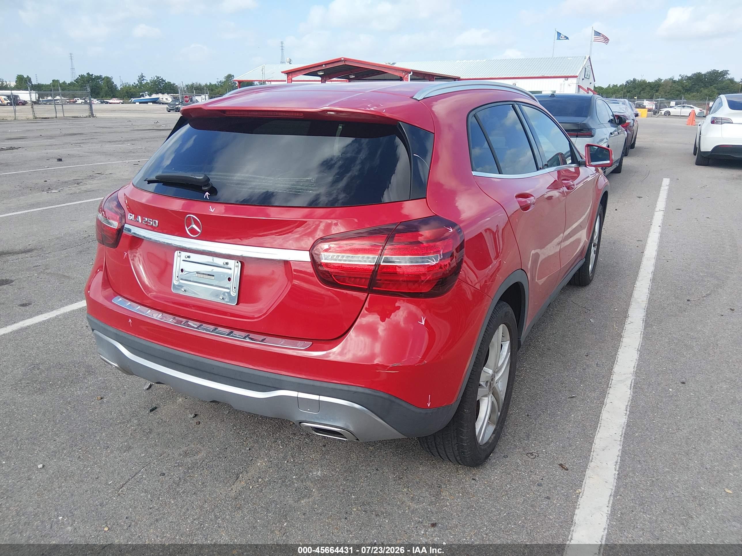 2020 MERCEDES-BENZ GLA 250 GLA250