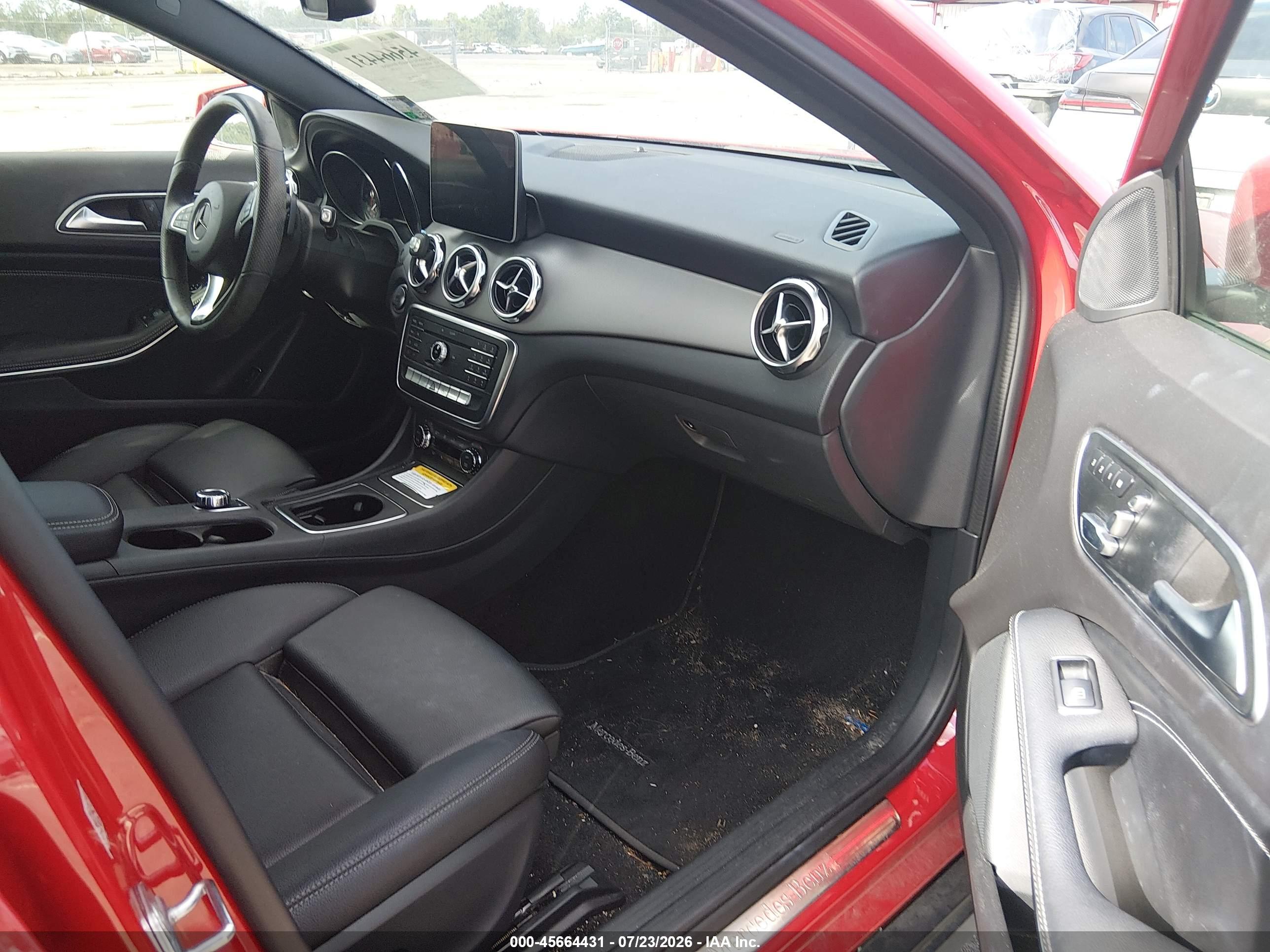 2020 MERCEDES-BENZ GLA 250 GLA250