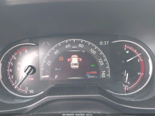 2025 TOYOTA RAV4 XLE