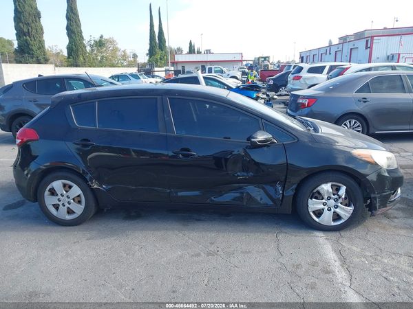 2016 KIA FORTE LX