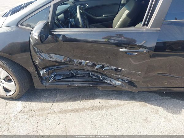 2016 KIA FORTE LX