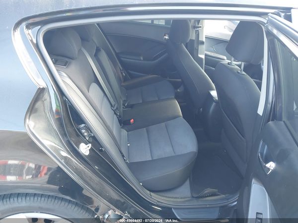 2016 KIA FORTE LX