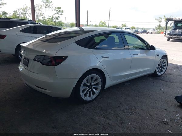 2021 TESLA MODEL 3
