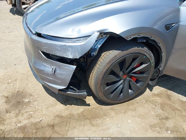 2026 TESLA MODEL Y