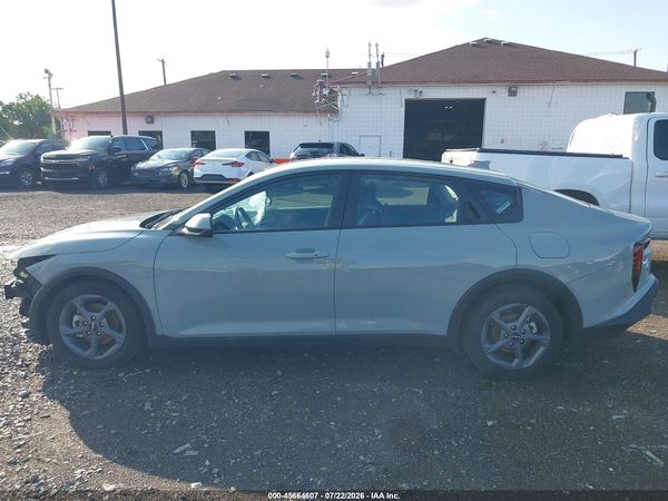 2025 KIA K4