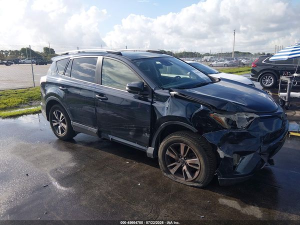 2018 TOYOTA RAV4 XLE