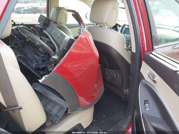 2017 HYUNDAI SANTA FE SE