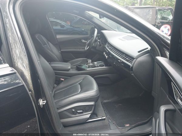 2017 AUDI Q7 3.0T PREMIUM