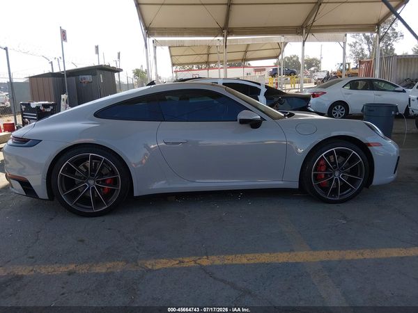 2024 PORSCHE 911