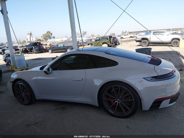 2024 PORSCHE 911