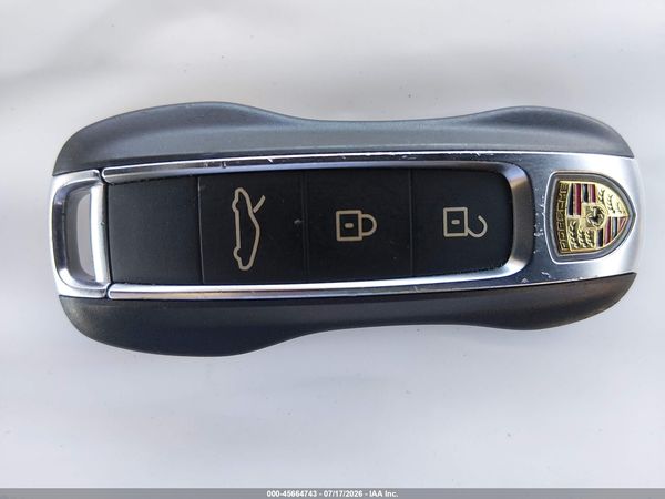 2024 PORSCHE 911