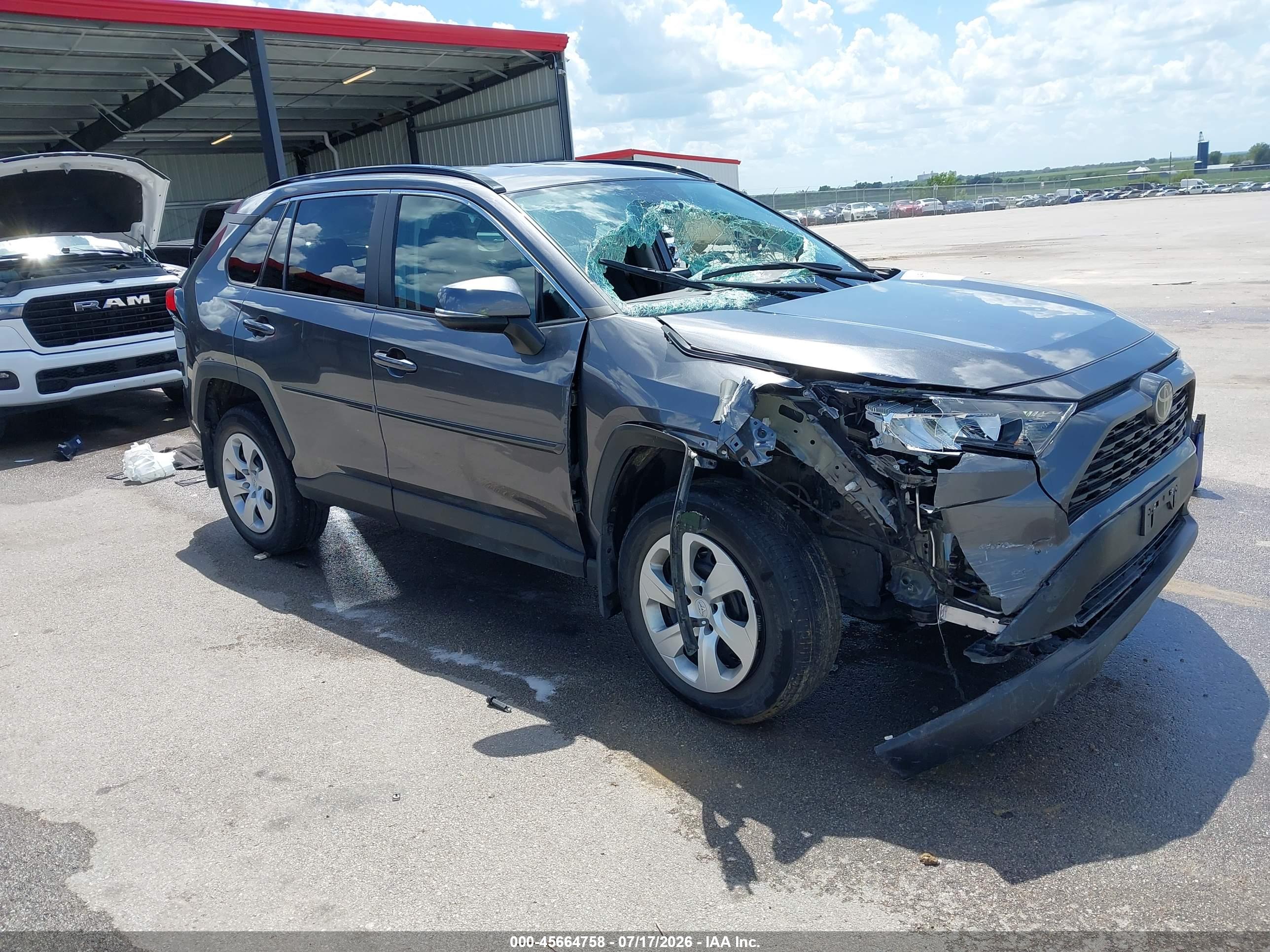 2021 TOYOTA RAV4 LE