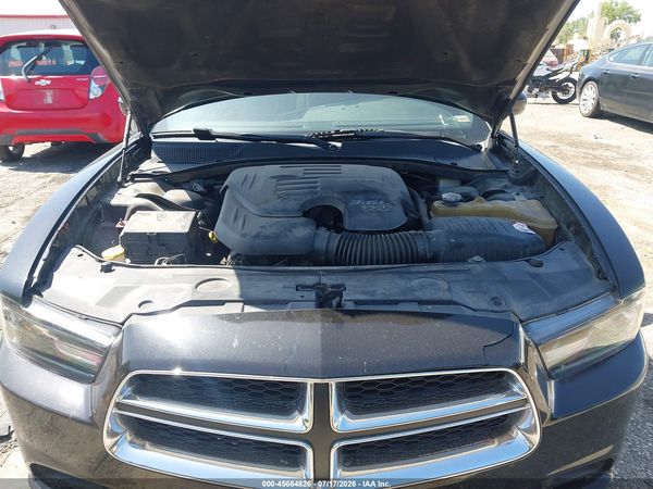 2012 DODGE CHARGER SE