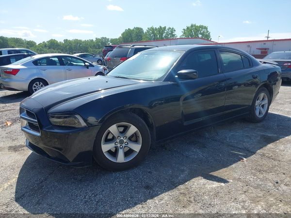 2012 DODGE CHARGER SE