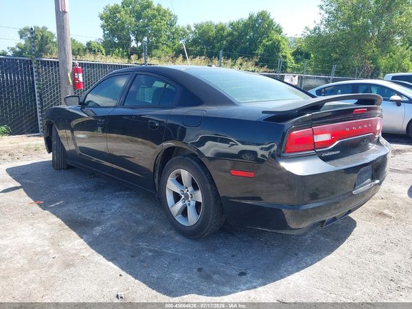 2012 DODGE CHARGER SE