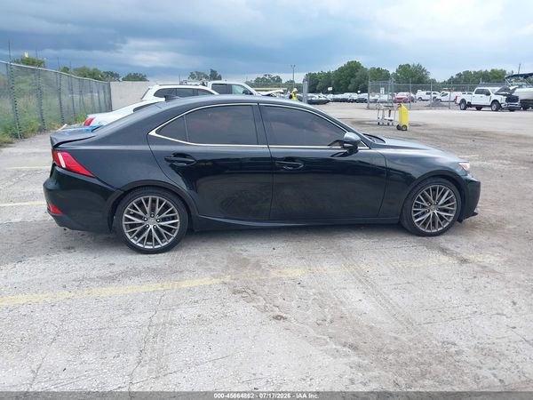 2016 LEXUS IS 200T