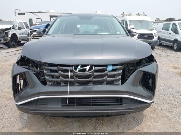 2022 HYUNDAI TUCSON SE