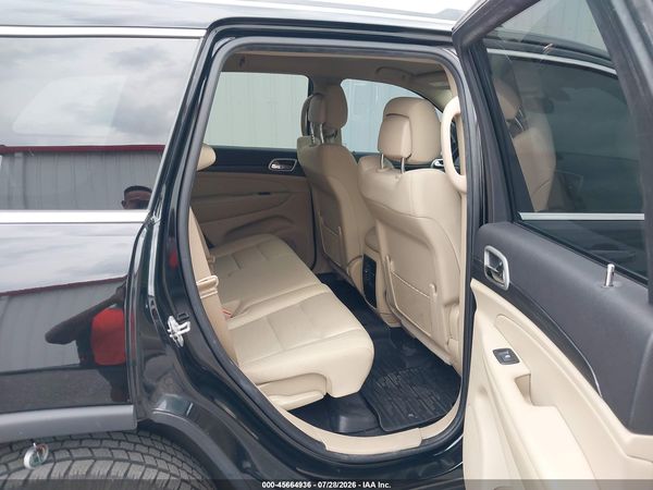 2019 JEEP GRAND CHEROKEE LAREDO E 4X4