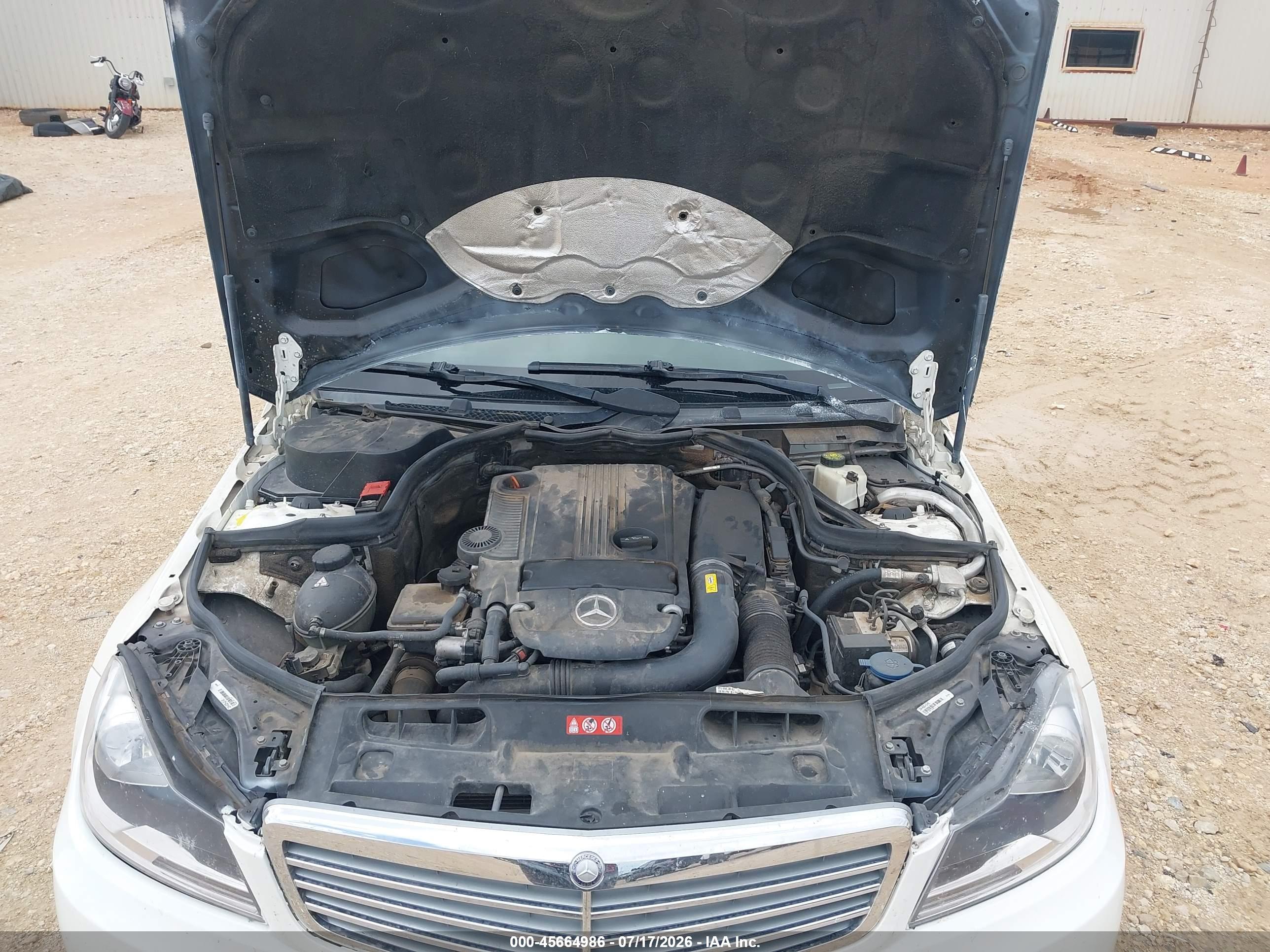 2012 MERCEDES-BENZ C 250 LUXURY
