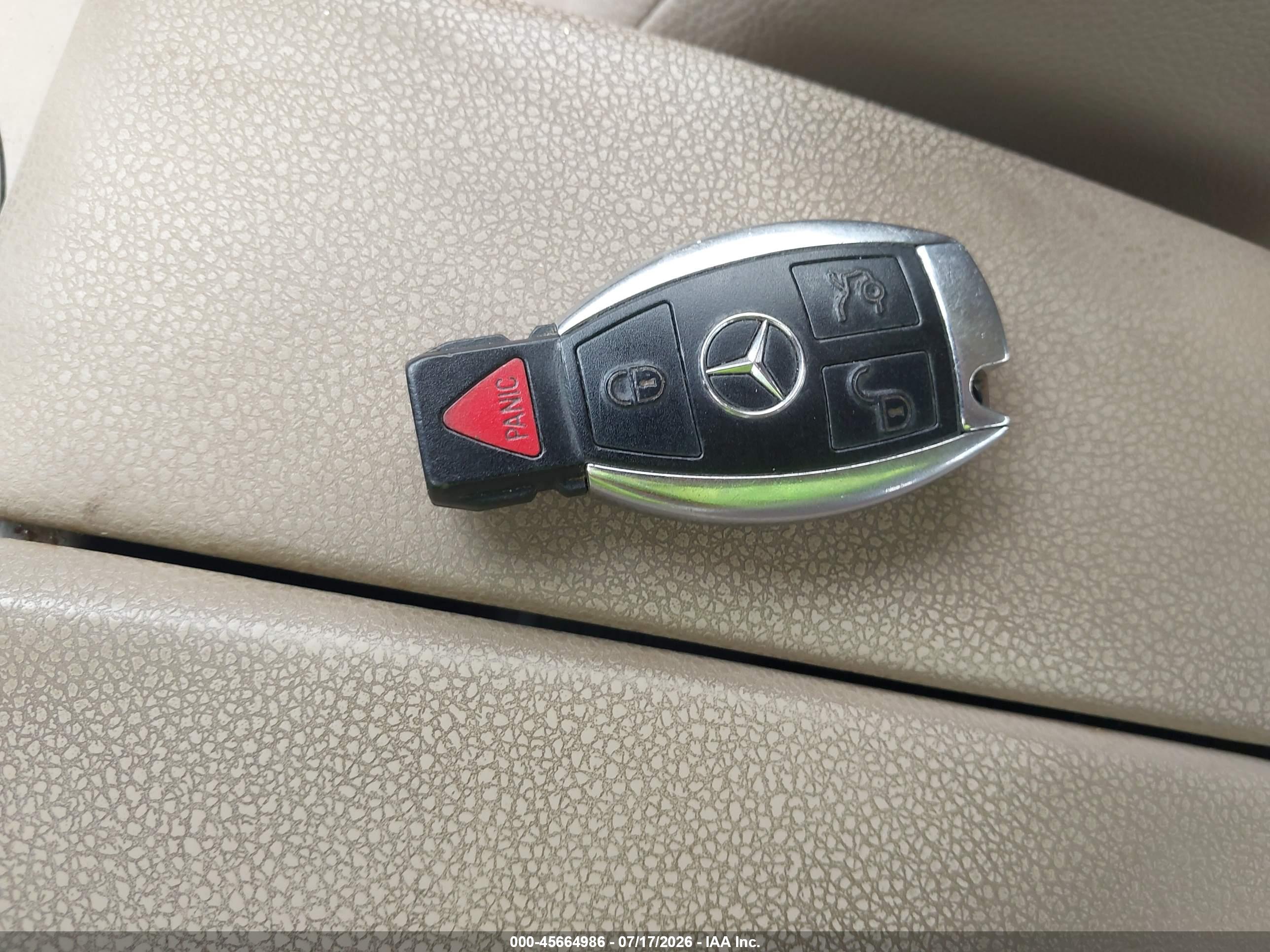2012 MERCEDES-BENZ C 250 LUXURY
