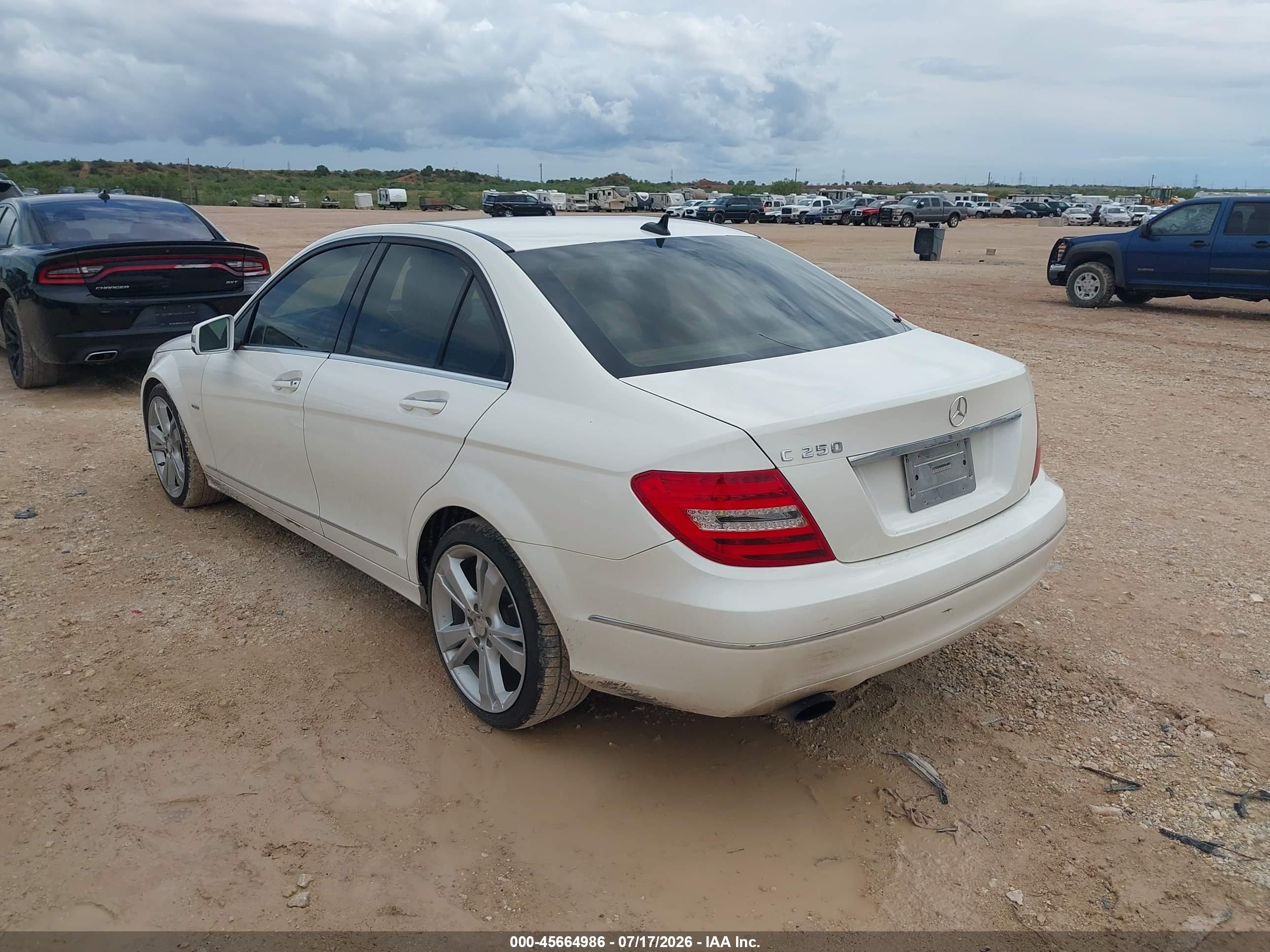 2012 MERCEDES-BENZ C 250 LUXURY