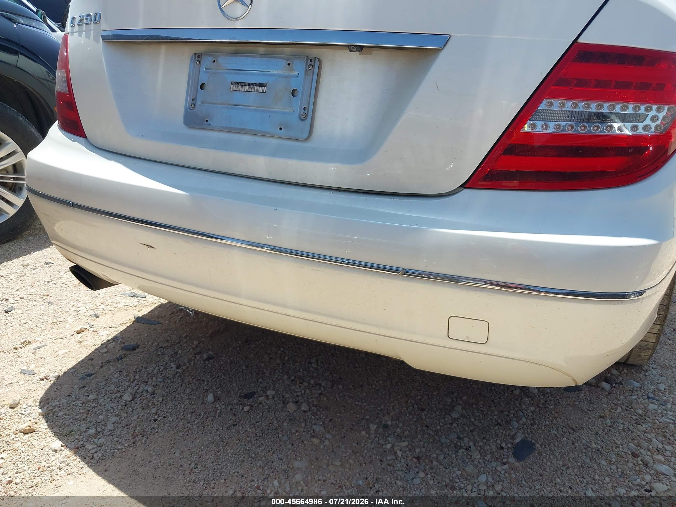 2012 MERCEDES-BENZ C 250 LUXURY