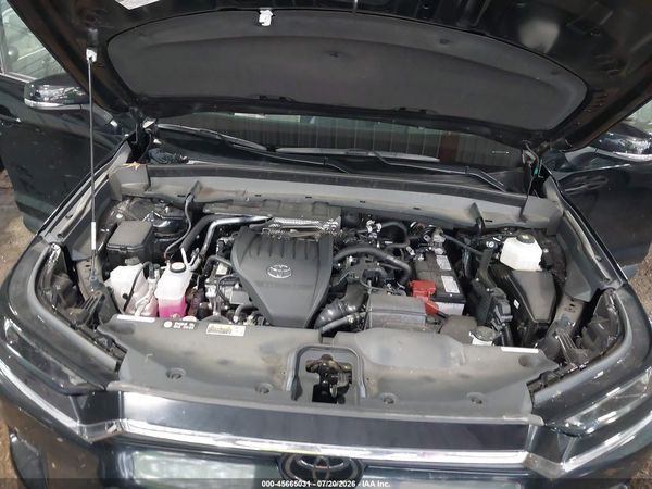 2025 TOYOTA GRAND HIGHLANDER PLATINUM