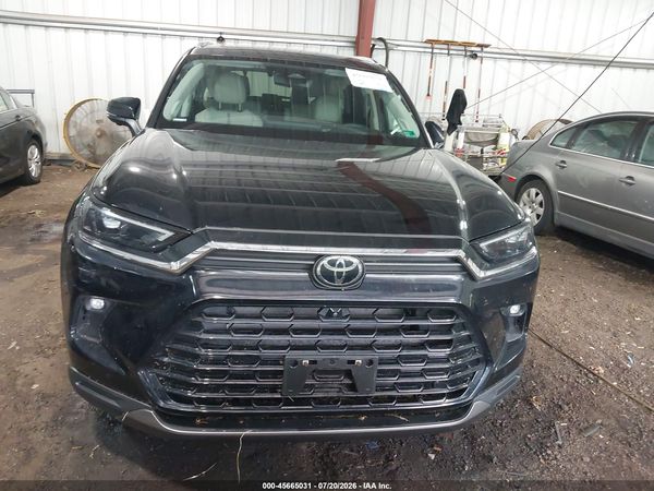 2025 TOYOTA GRAND HIGHLANDER PLATINUM