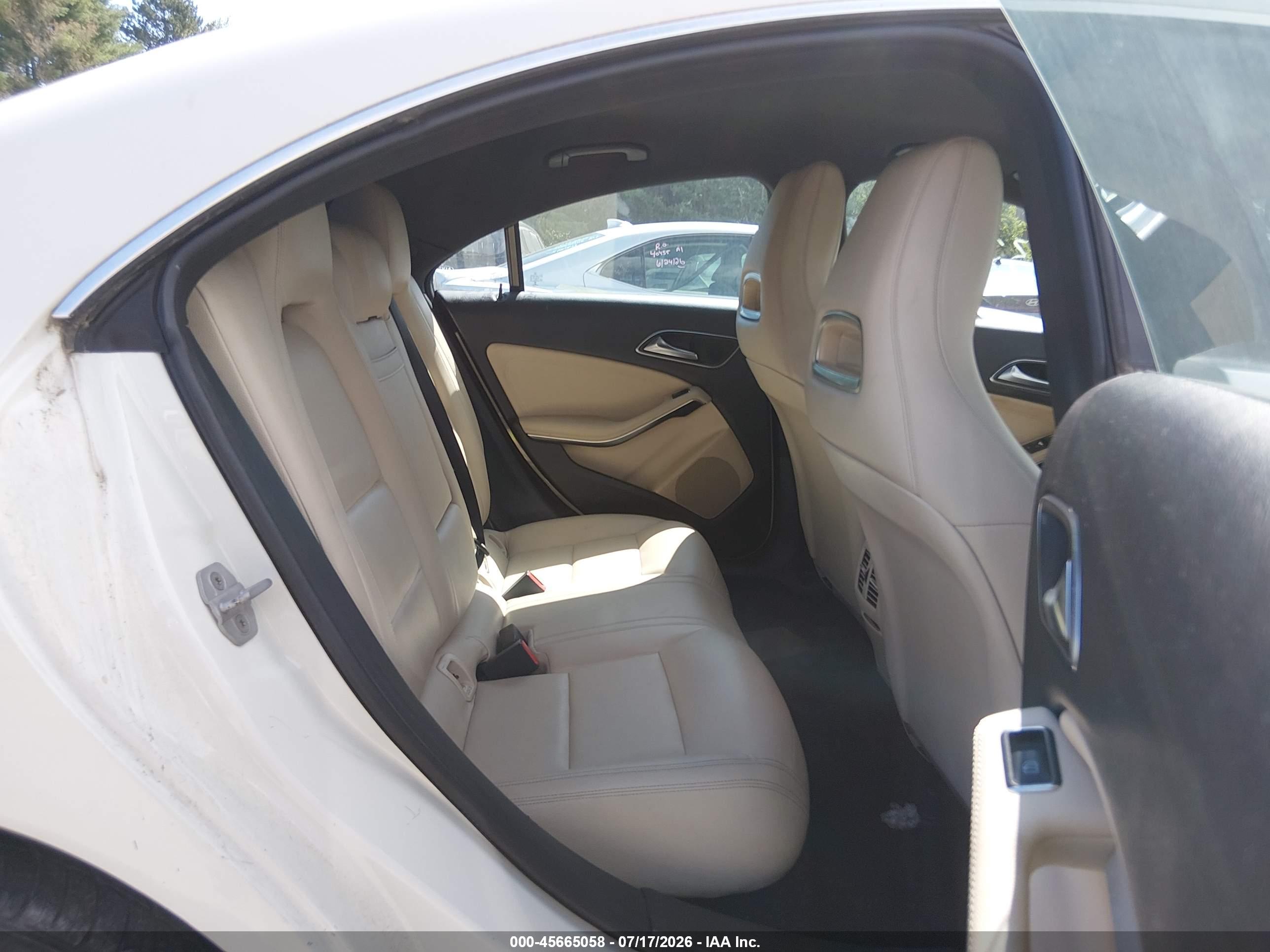 2015 MERCEDES-BENZ CLA 250 4MATIC