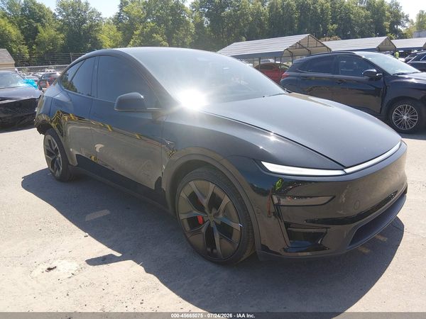 2026 TESLA MODEL Y