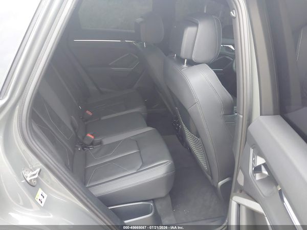 2024 AUDI Q3