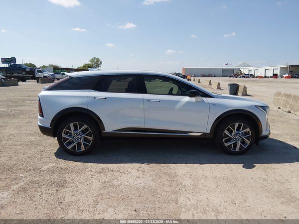 2026 CADILLAC OPTIQ LUXURY