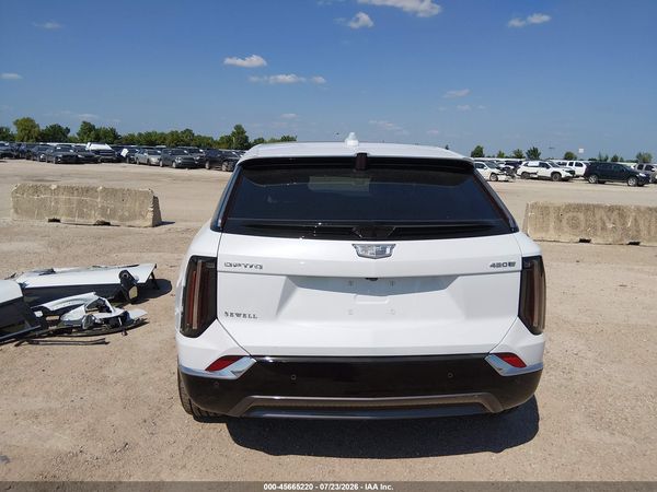 2026 CADILLAC OPTIQ LUXURY