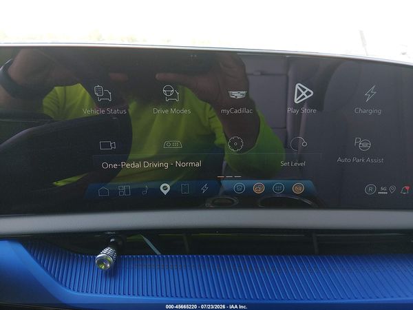 2026 CADILLAC OPTIQ LUXURY