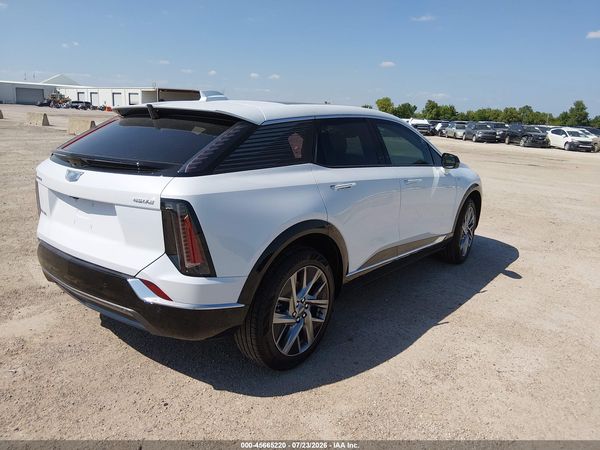 2026 CADILLAC OPTIQ LUXURY