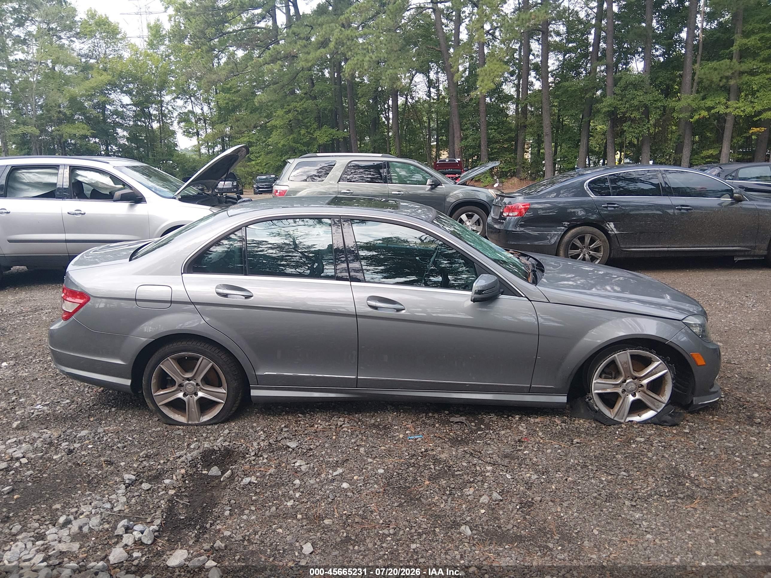 2011 MERCEDES-BENZ C 300 C300 4-MATIC
