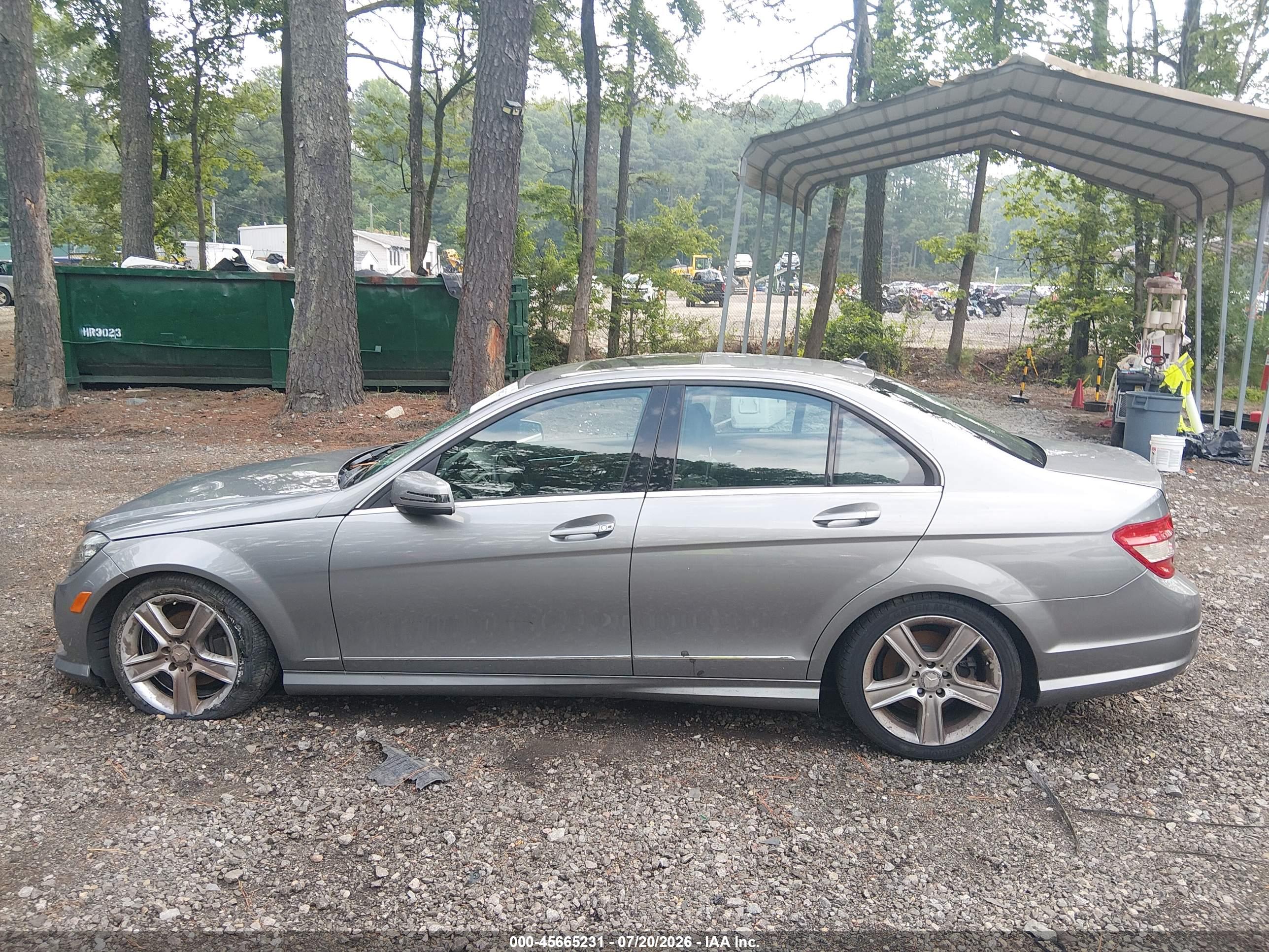 2011 MERCEDES-BENZ C 300 C300 4-MATIC