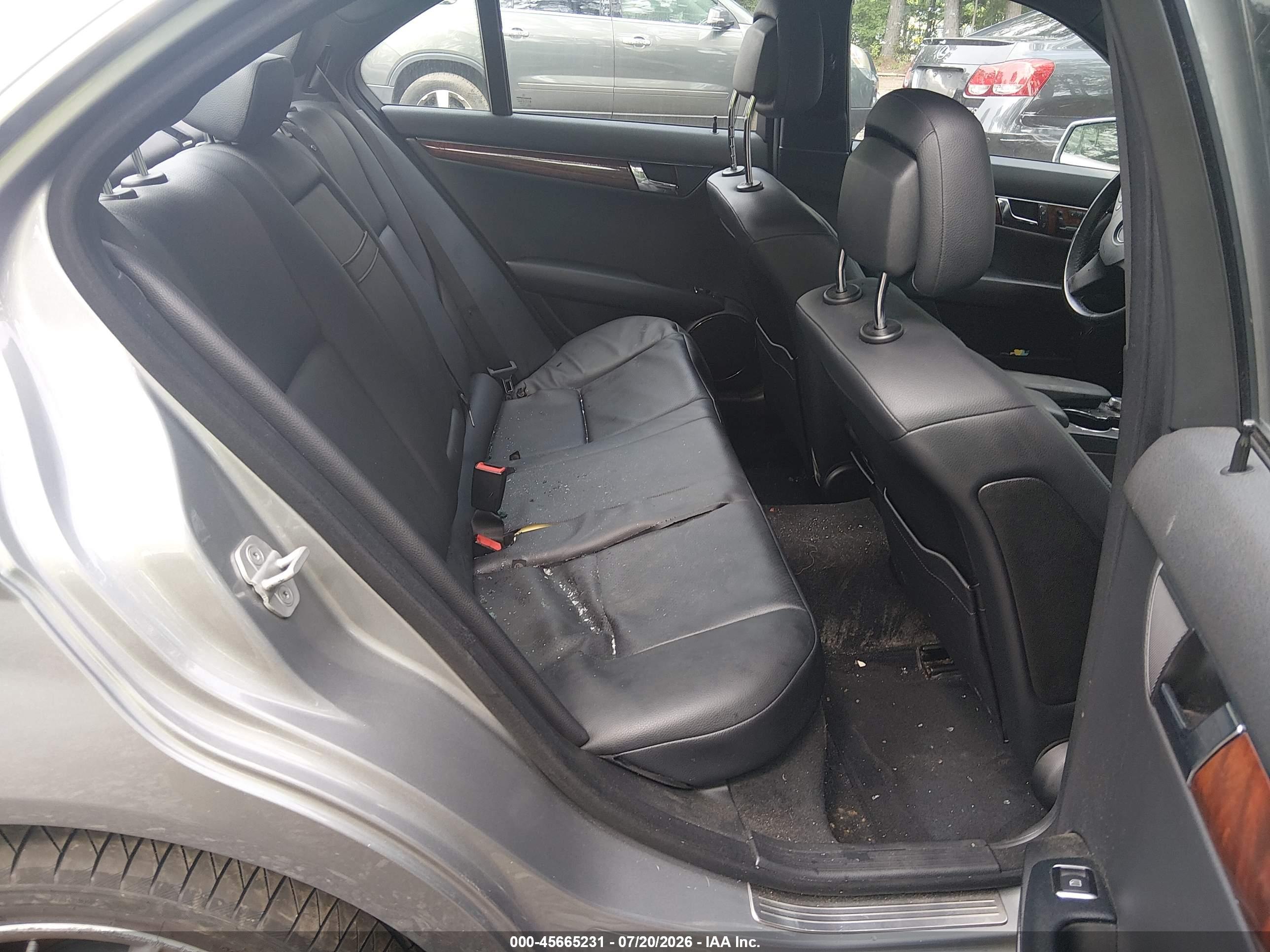 2011 MERCEDES-BENZ C 300 C300 4-MATIC