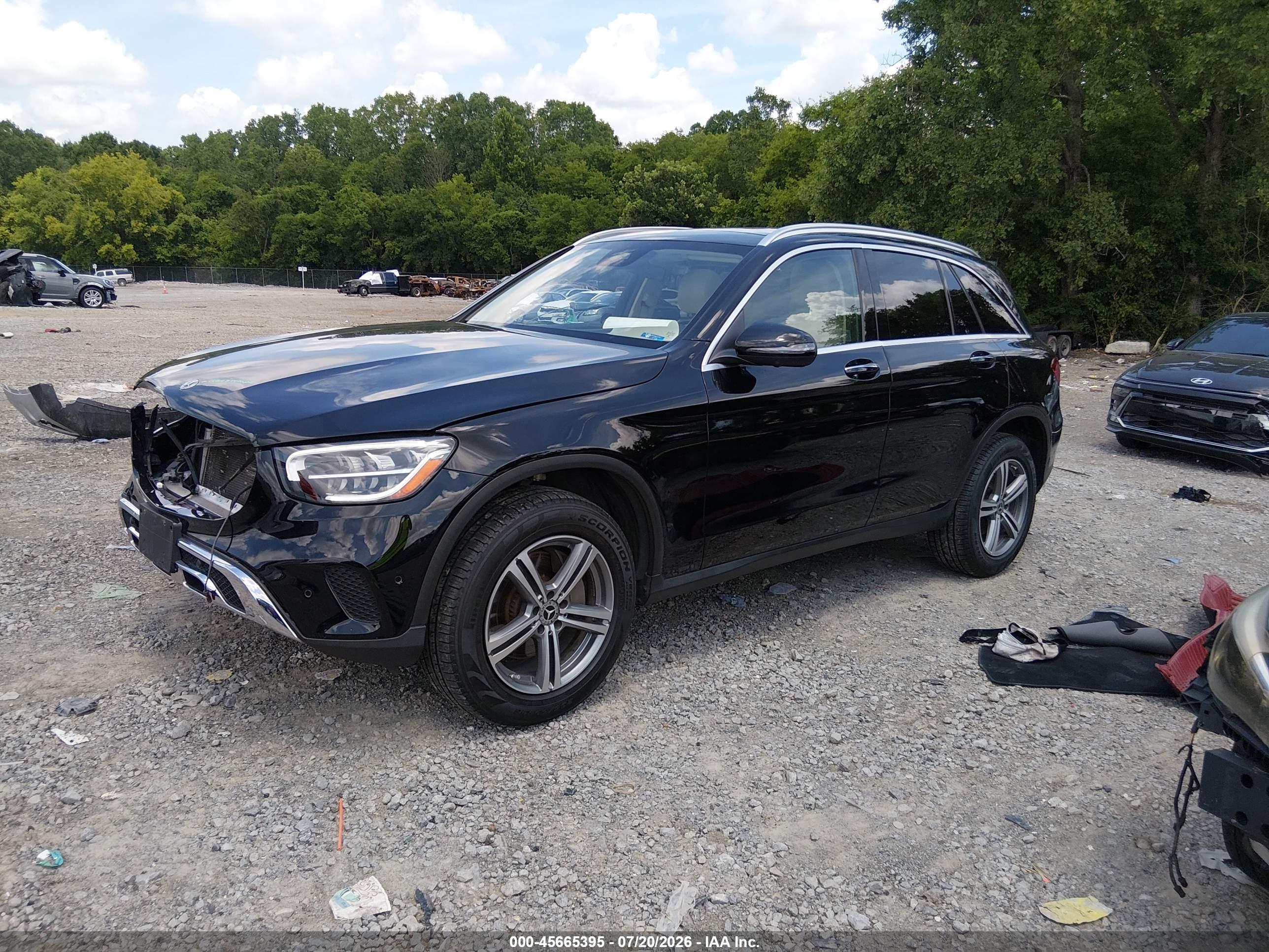 2022 MERCEDES-BENZ GLC 300 SUV