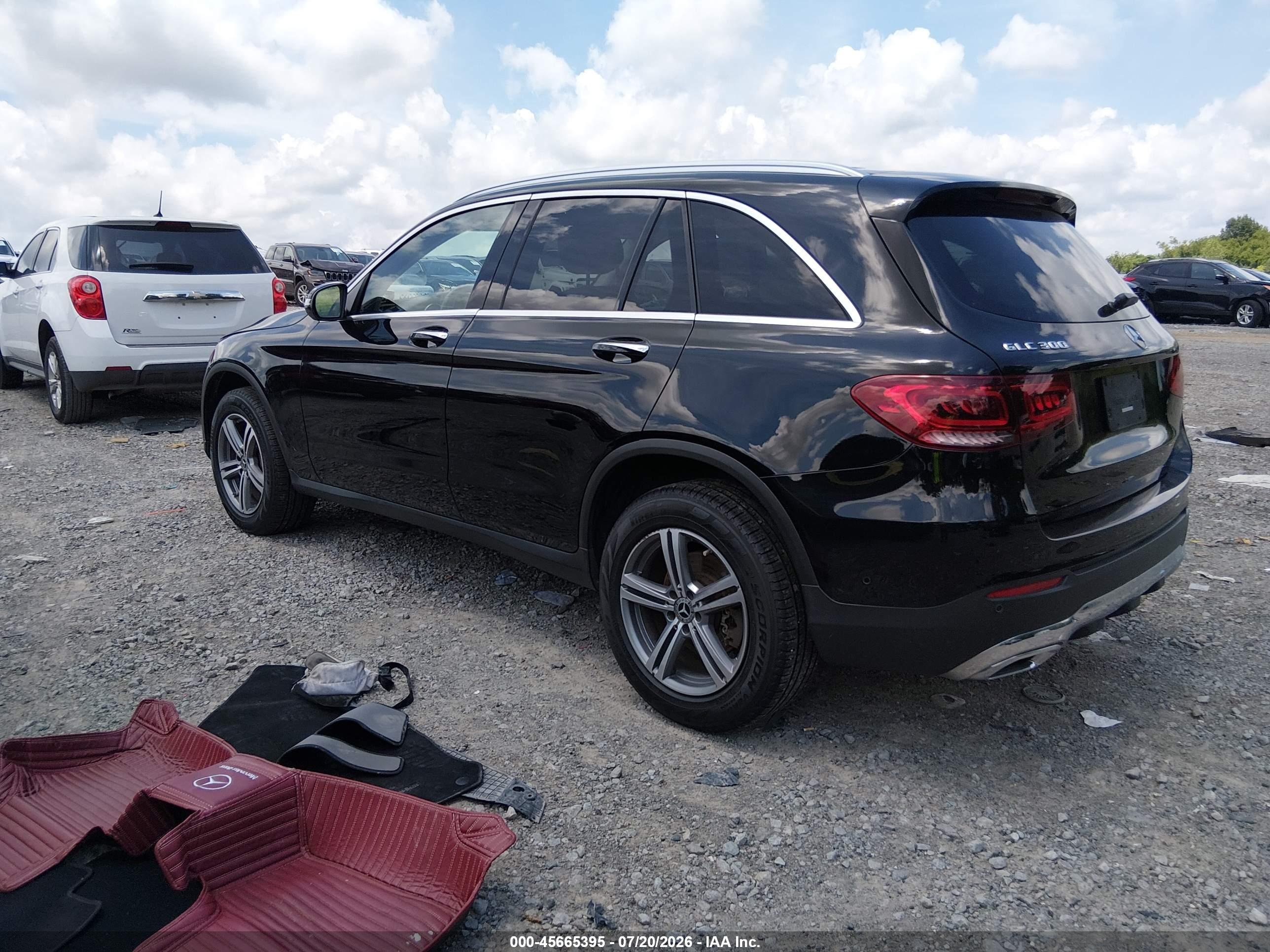 2022 MERCEDES-BENZ GLC 300 SUV