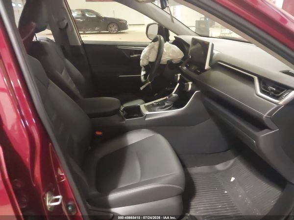 2024 TOYOTA RAV4 HYBRID XLE PREMIUM