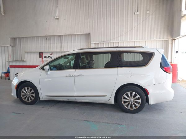 2018 CHRYSLER PACIFICA TOURING L PLUS
