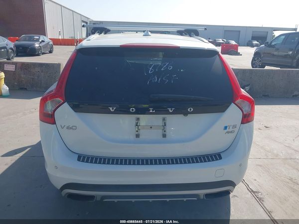 2016 VOLVO V60 CROSS COUNTRY T5