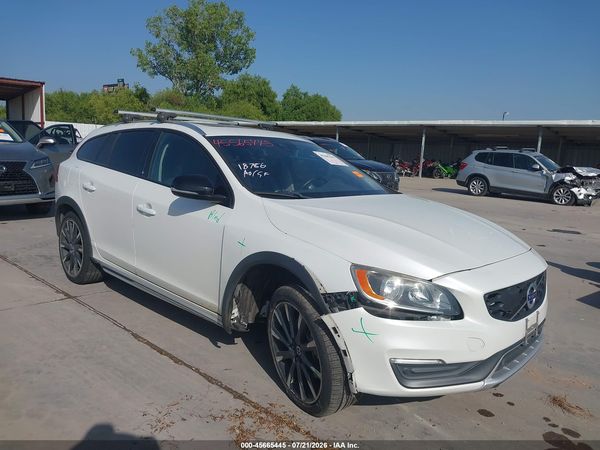2016 VOLVO V60 CROSS COUNTRY T5