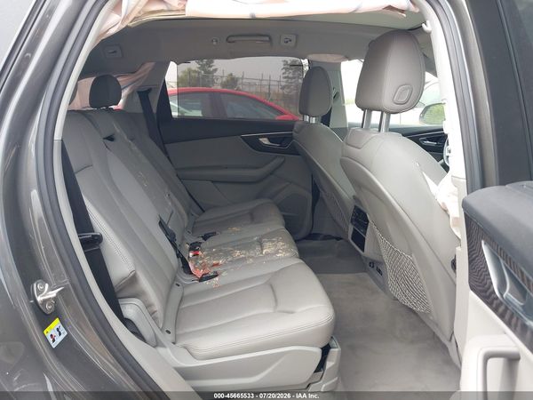 2021 AUDI Q7