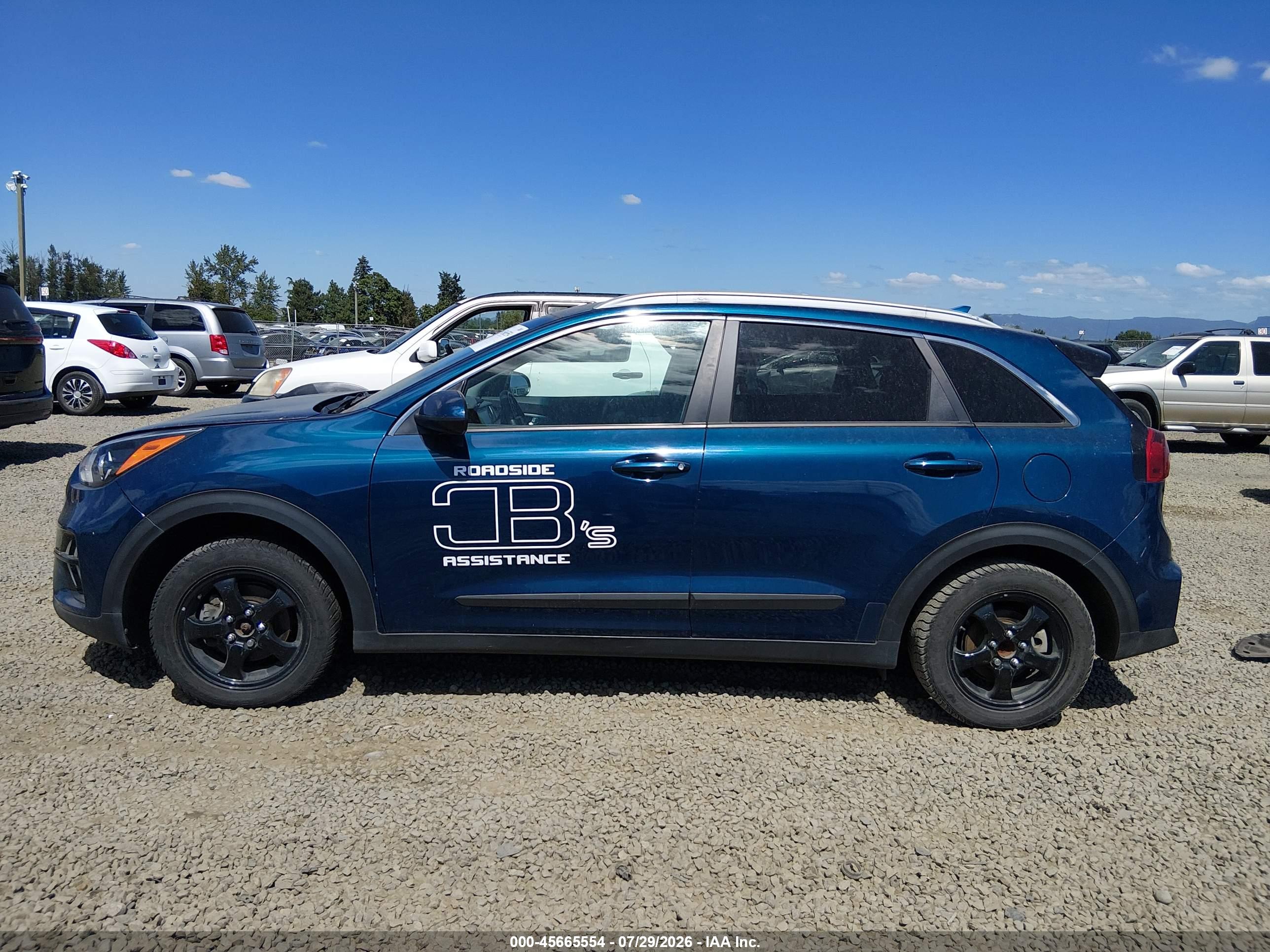 2021 KIA NIRO LX