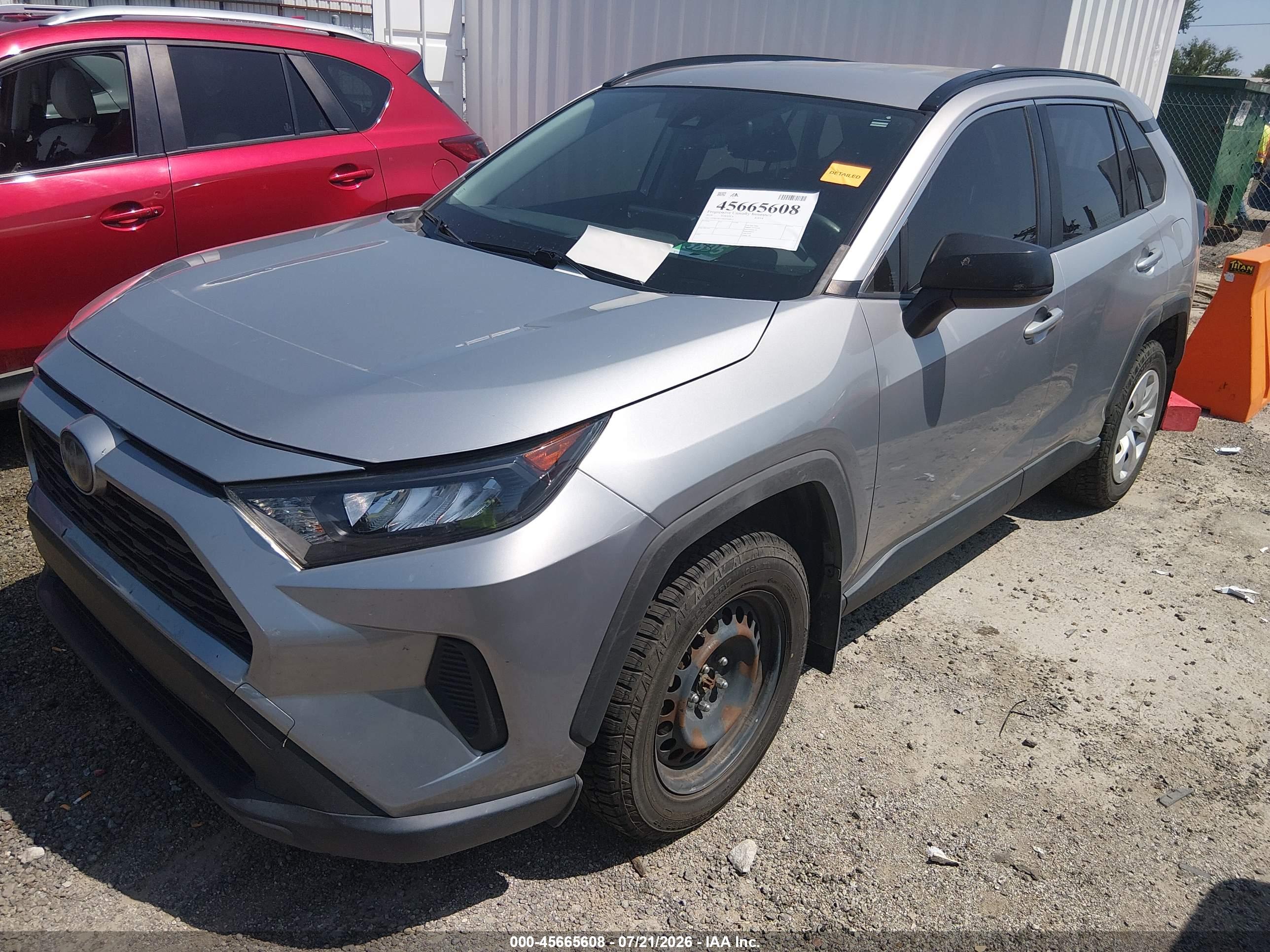 2019 TOYOTA RAV4 LE