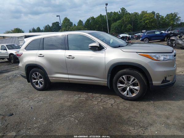 2016 TOYOTA HIGHLANDER LE PLUS V6